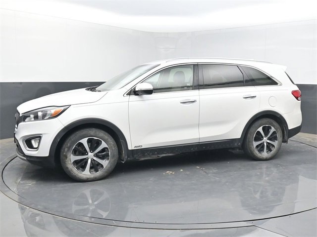 Used 2016 Kia Sorento EX image 2