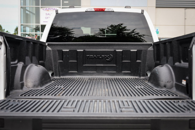 Used 2023 Ford F150 XLT w/ FX4 Off-Road Package AWD/4WD image 15