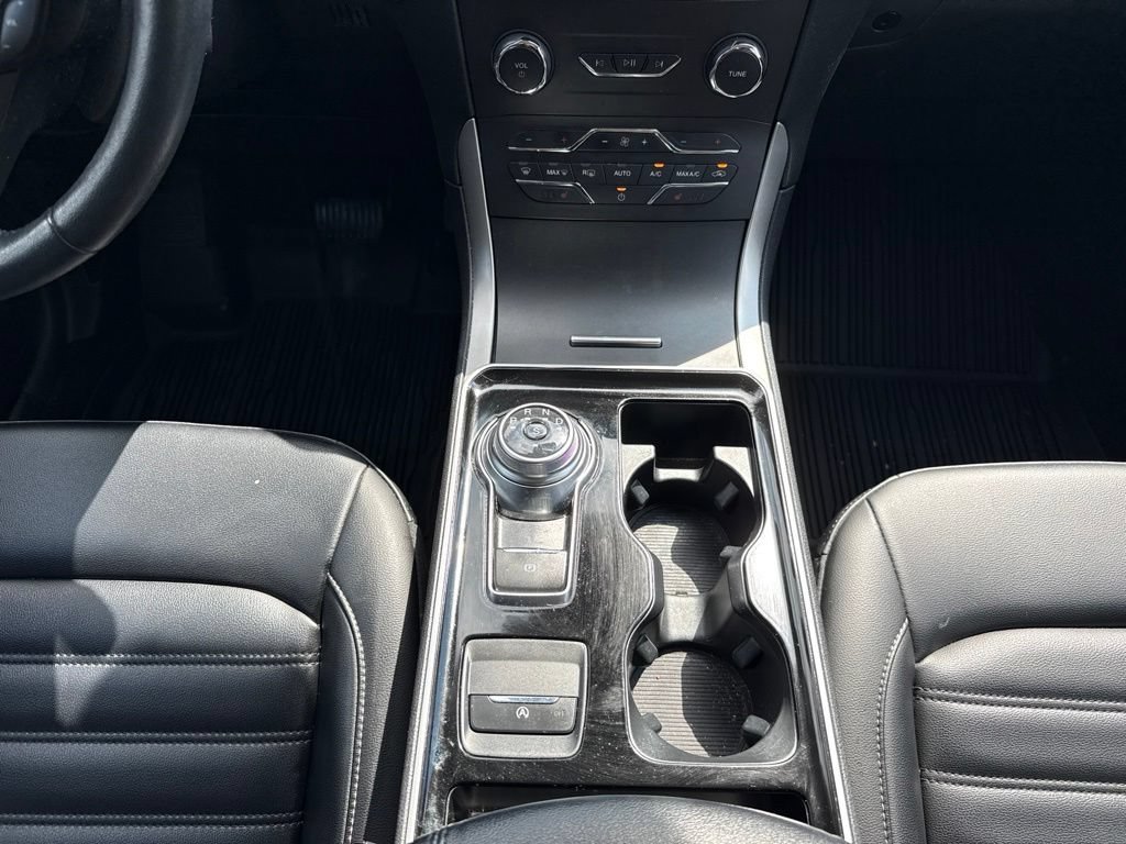 Used 2020 Ford Edge SEL w/ Convenience Package AWD/4WD image 18
