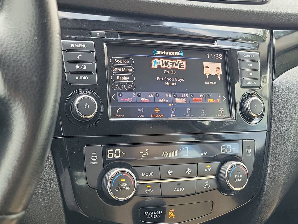 Certified 2022 Nissan Rogue Sport SV image 28