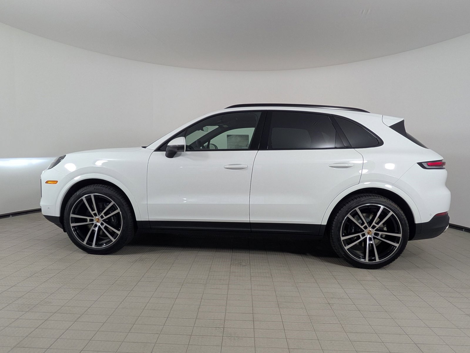 New 2026 Porsche Cayenne AWD/4WD video 2