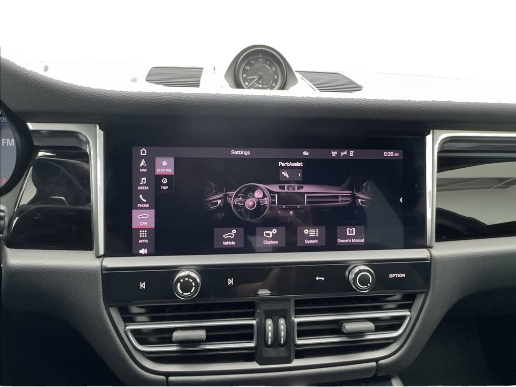 Used 2022 Porsche Macan AWD/4WD image 48