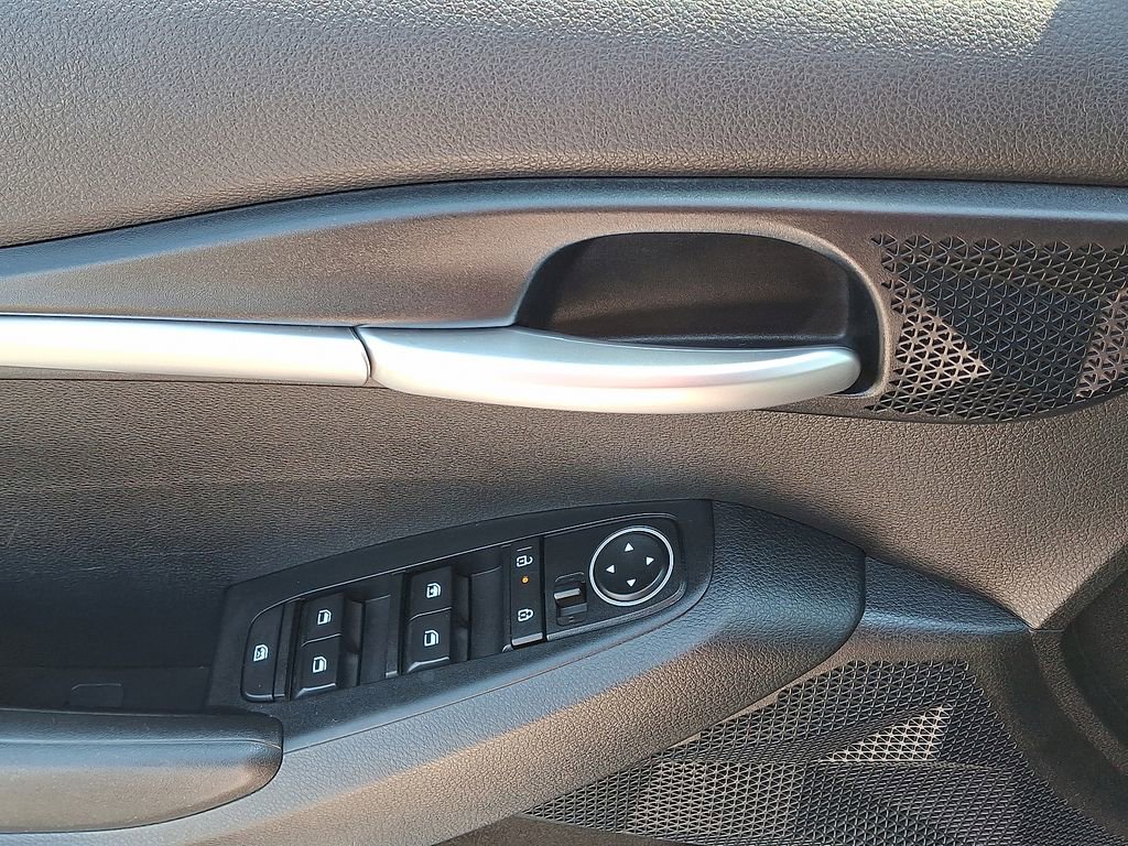 Certified 2024 Kia Seltos LX AWD/4WD image 2