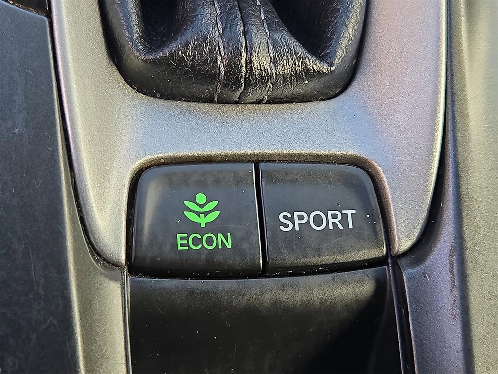 Used 2018 Honda Accord Sport image 24