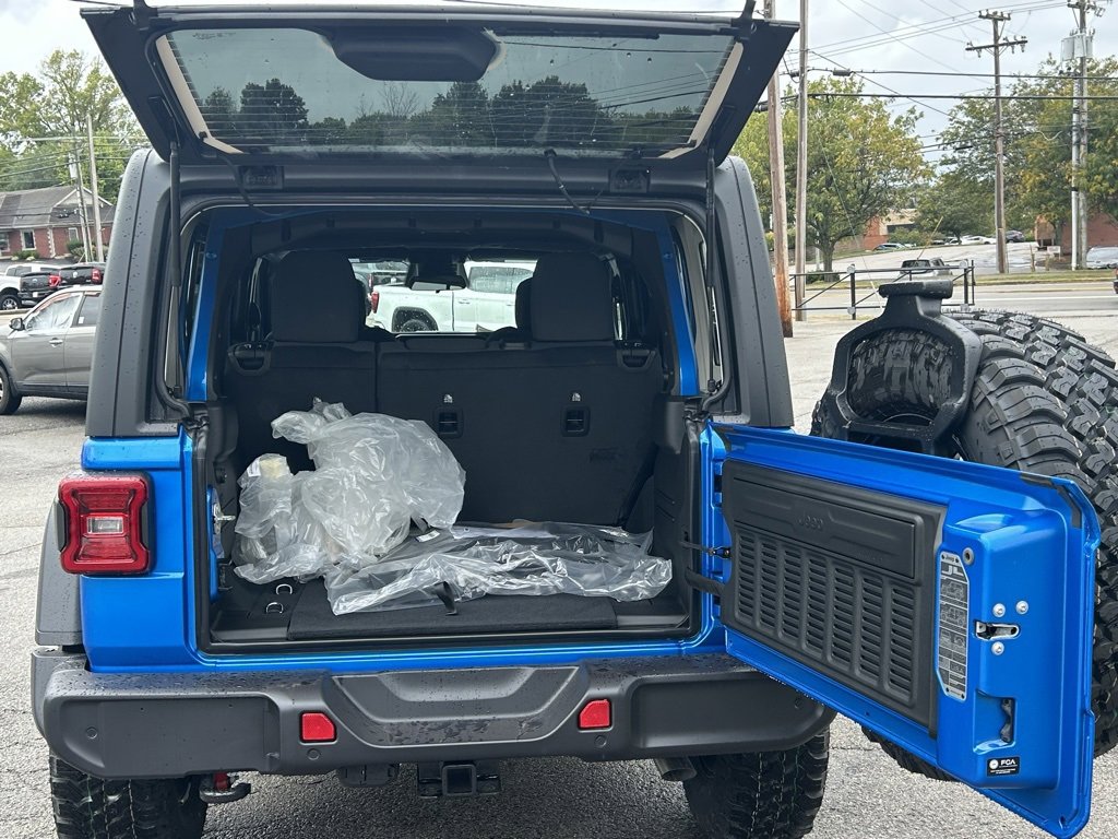 New 2026 Jeep Wrangler Sport S image 8