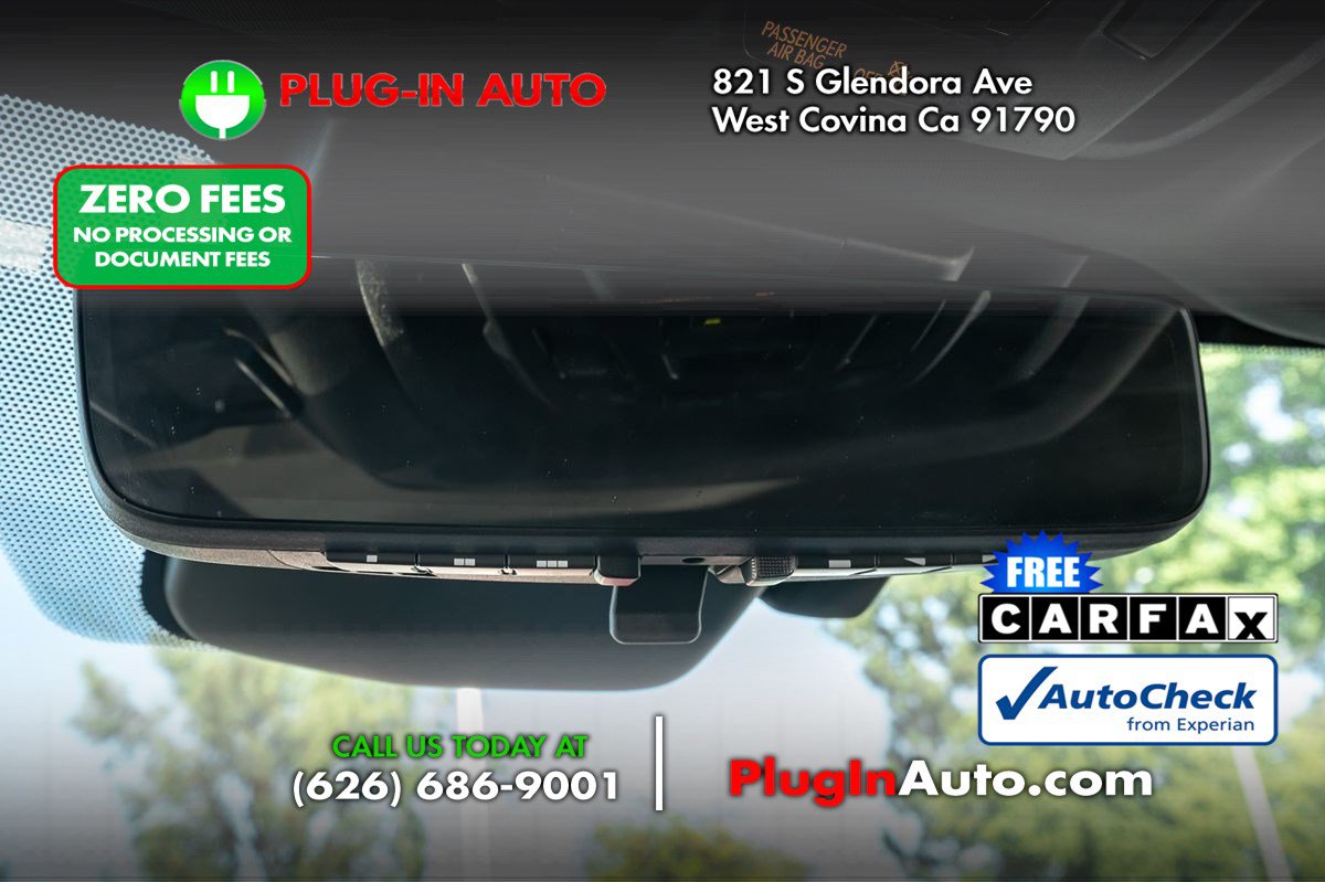 Used 2023 Subaru Solterra AWD image 32