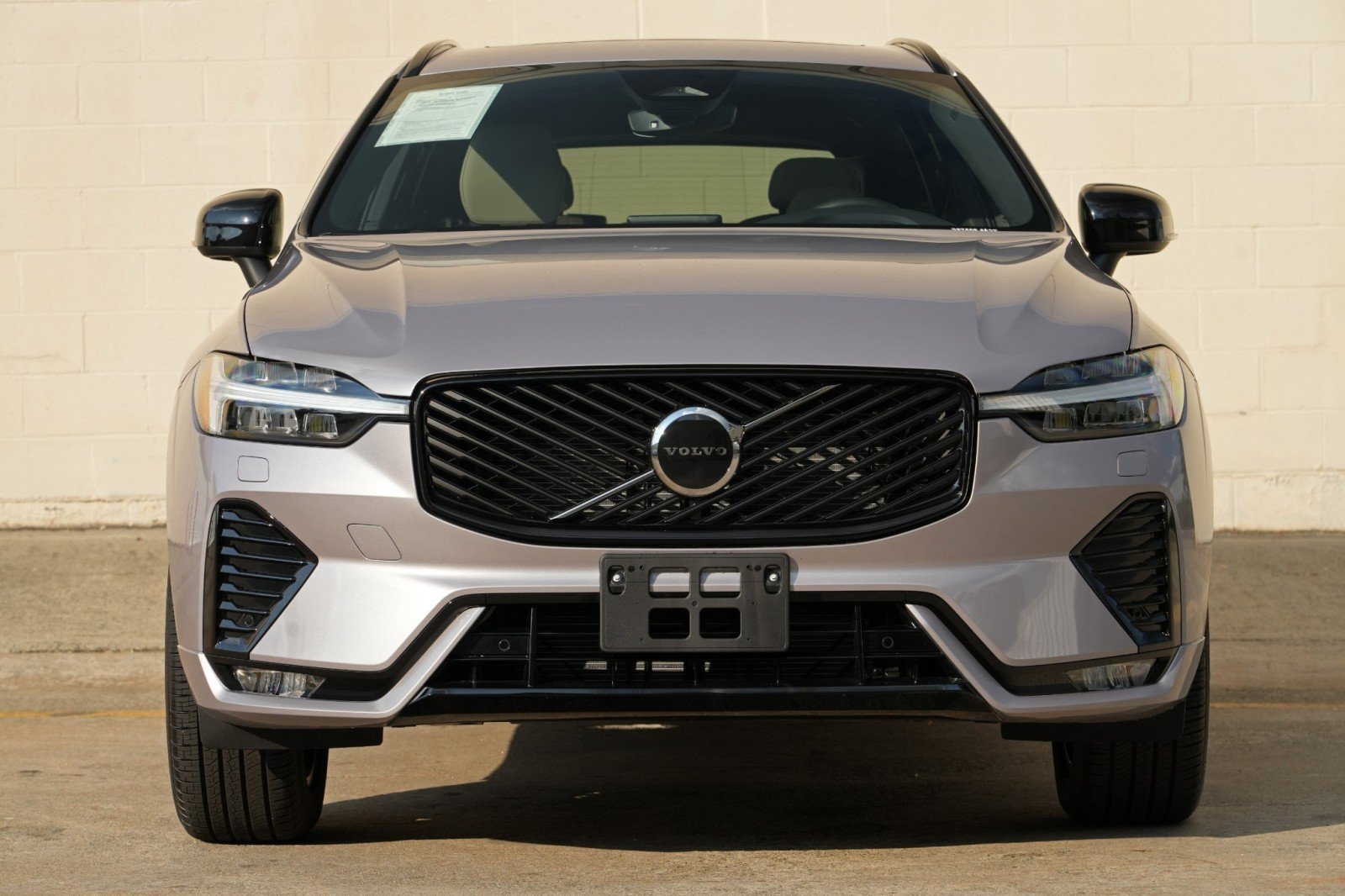 Used 2026 Volvo XC60 B5 Core w/ Climate Package AWD/4WD image 7