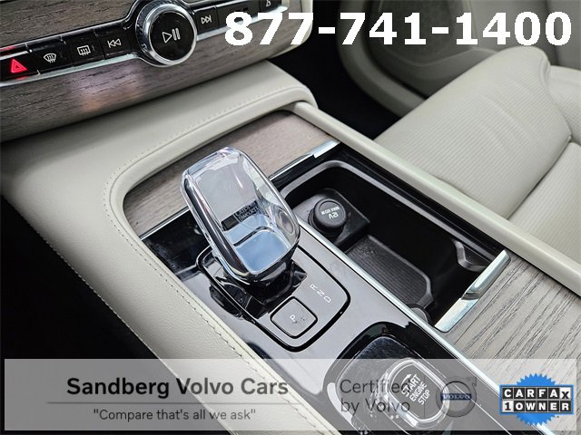 Certified 2024 Volvo XC90 T8 Ultimate w/ Protection Package Premier image 25
