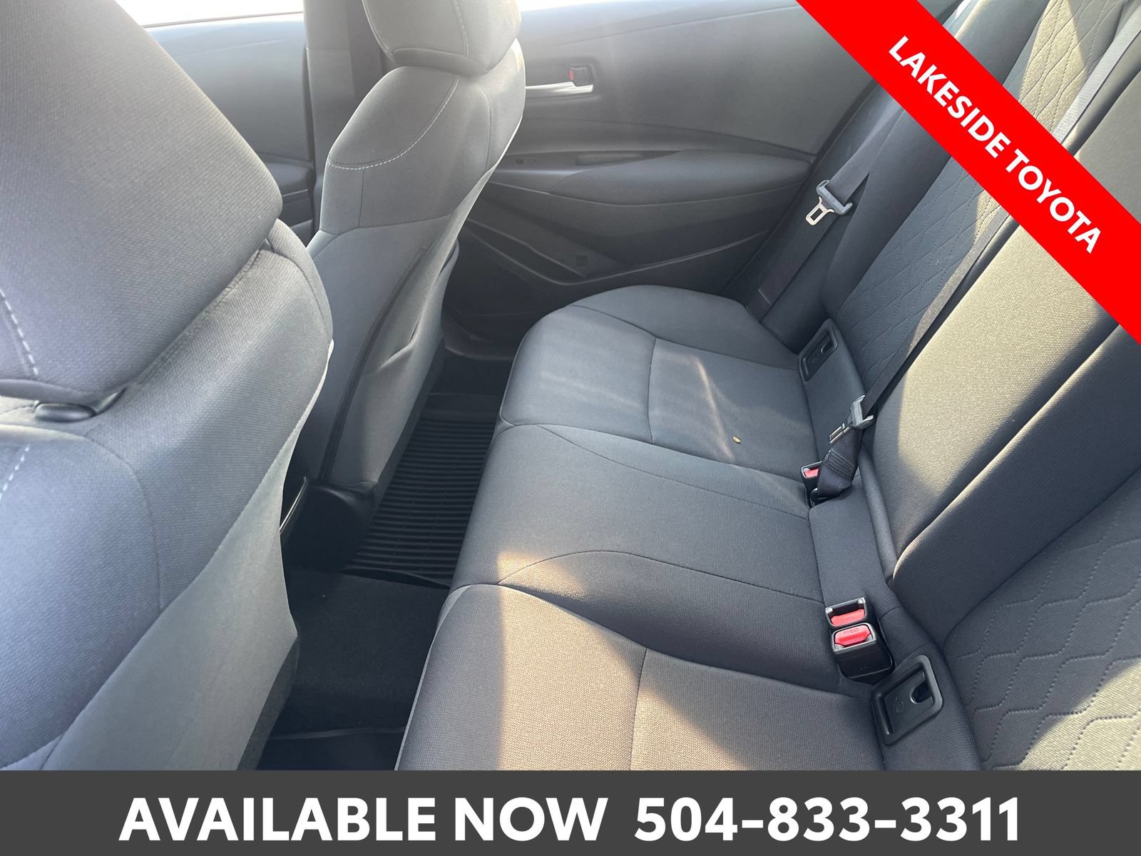Used 2020 Toyota Corolla LE FWD image 19