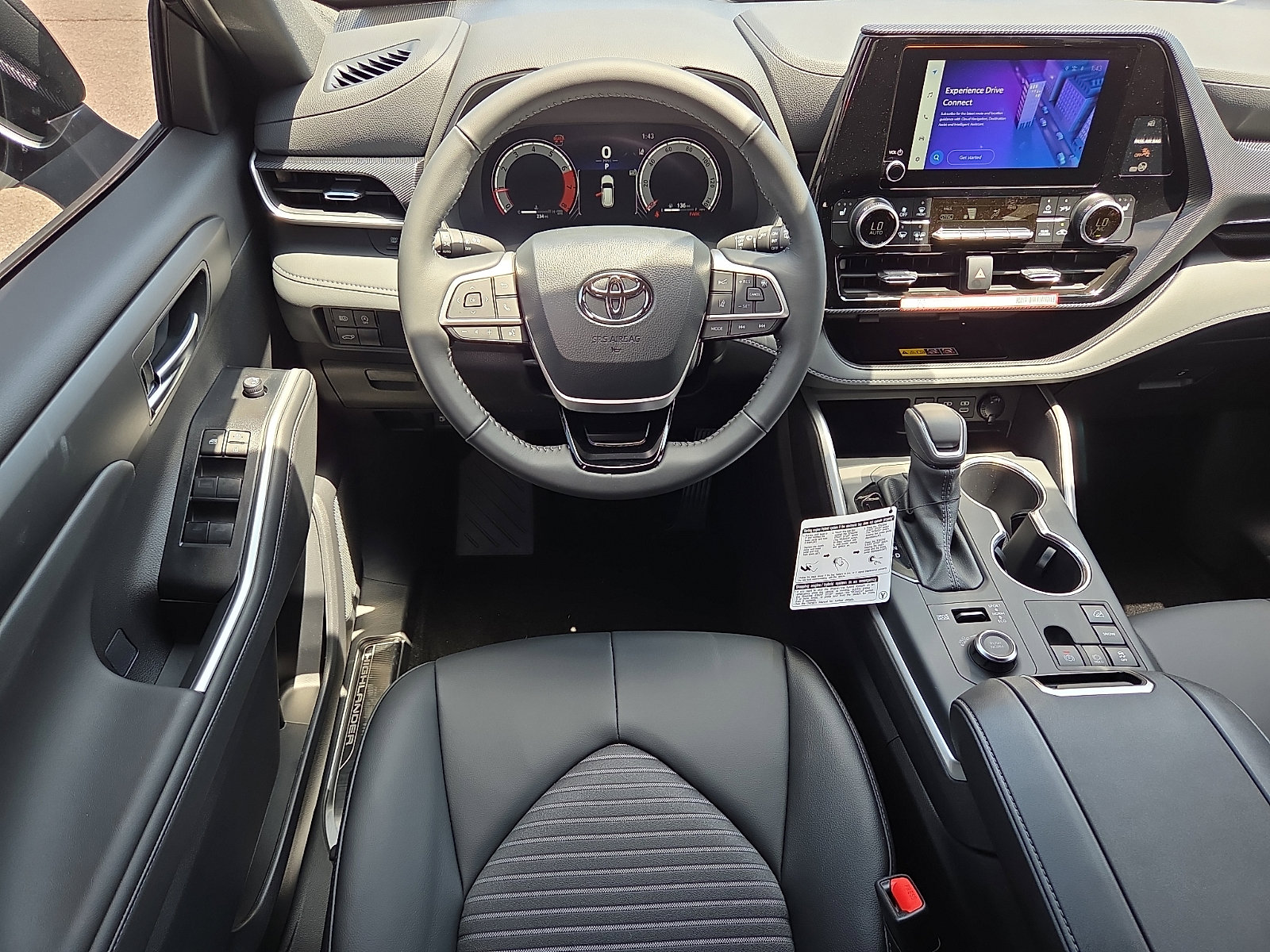 New 2026 Toyota Highlander XSE AWD/4WD image 9