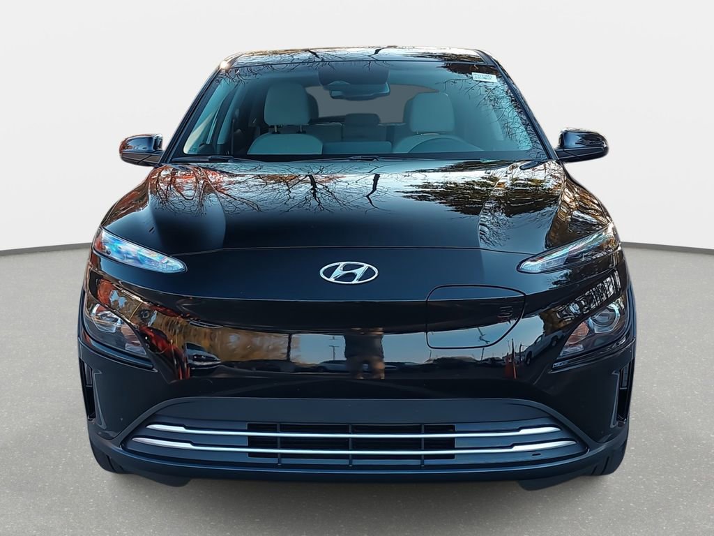 New 2023 Hyundai Kona SEL image 2