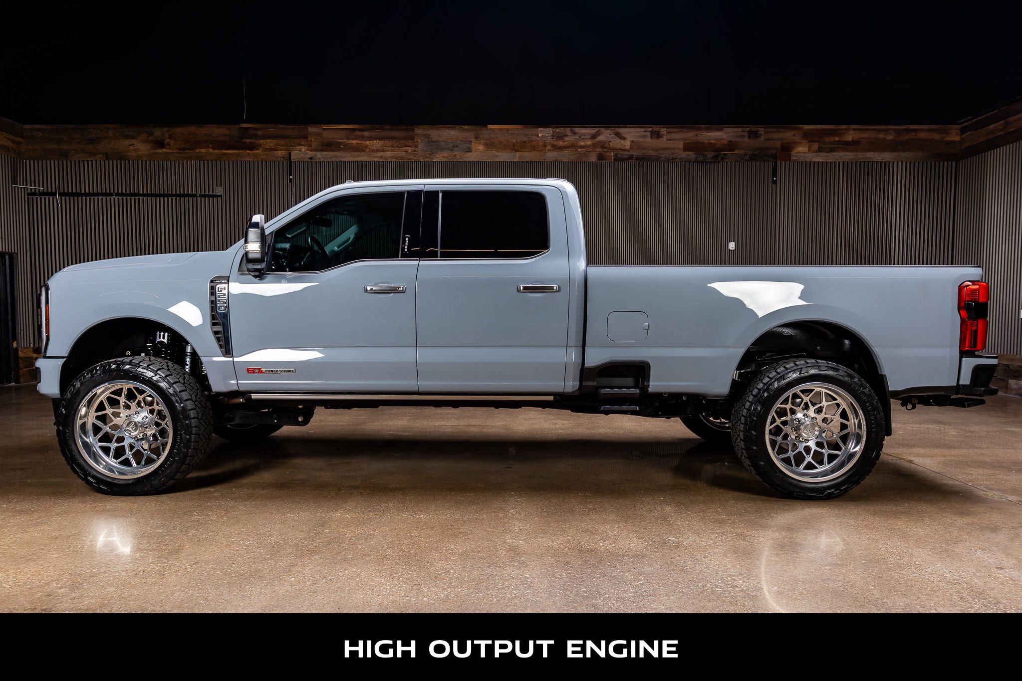 Used 2024 Ford F250 Limited w/ FX4 Off-Road Package image 6