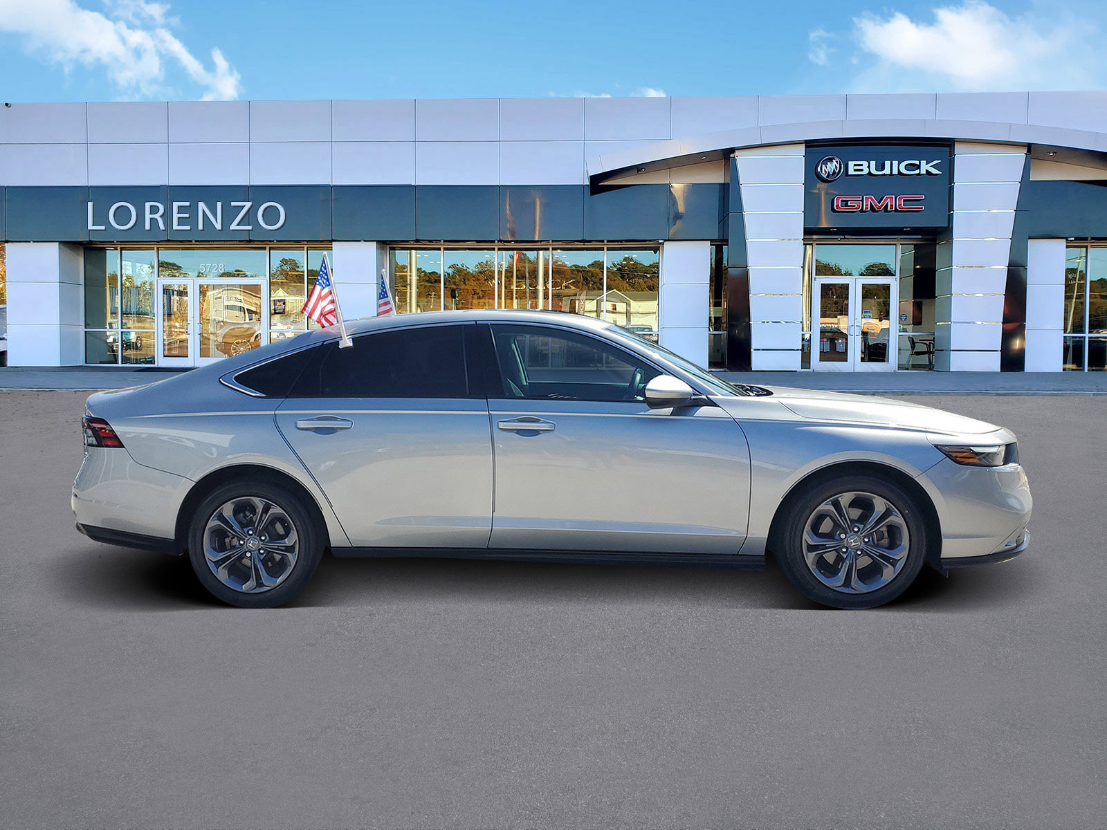 Used 2024 Honda Accord EX image 4