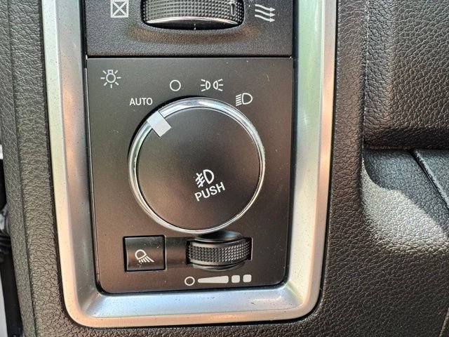 Used 2016 RAM 1500 Limited AWD/4WD image 23