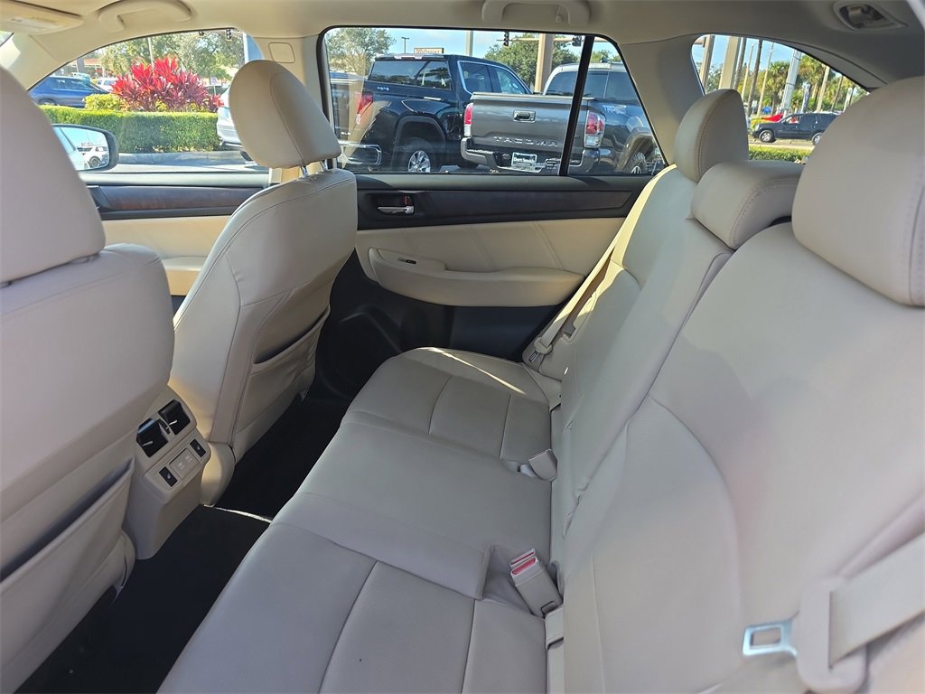 Used 2019 Subaru Outback 2.5i Limited w/ Popular Package #2 image 11