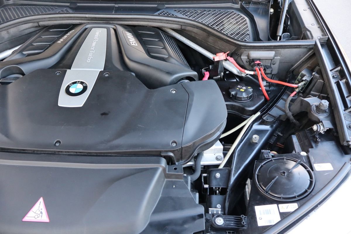 Used 2014 BMW X5 xDrive50i image 42