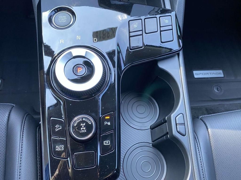 New 2025 Kia Sportage EX image 26