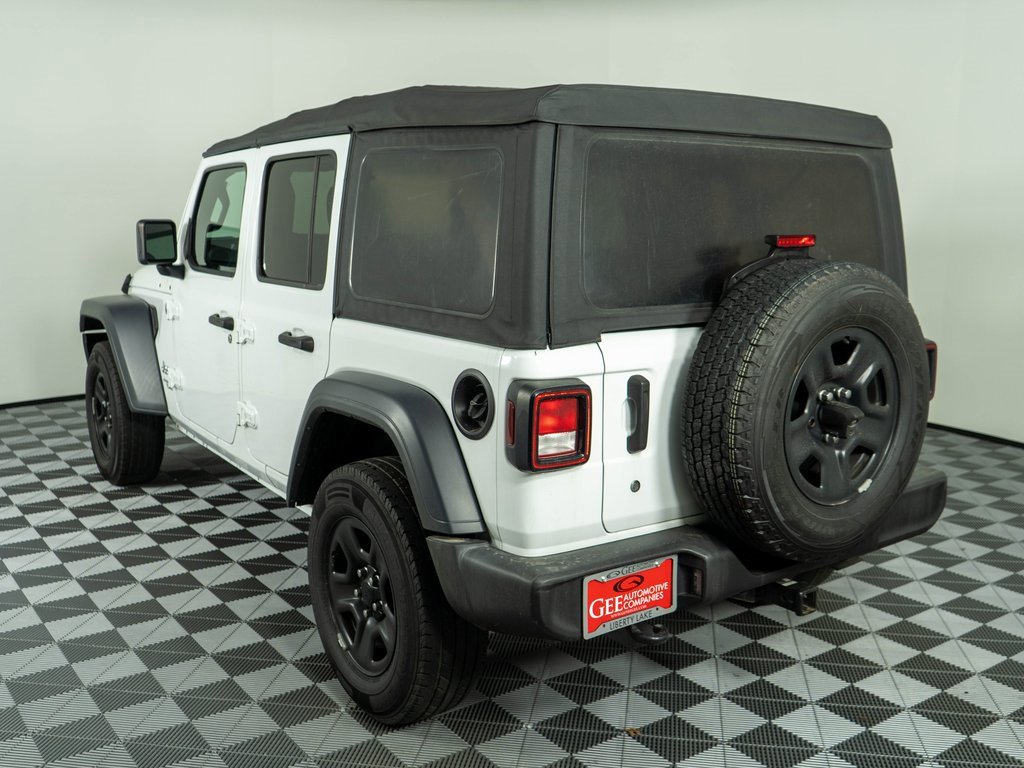 Used 2018 Jeep Wrangler Unlimited Sport image 4