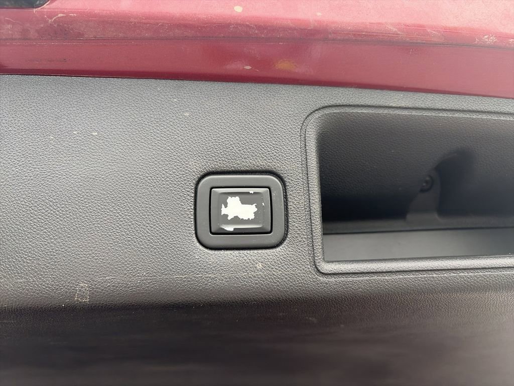 Used 2020 GMC Terrain SLE w/ Driver Convenience Package image 31