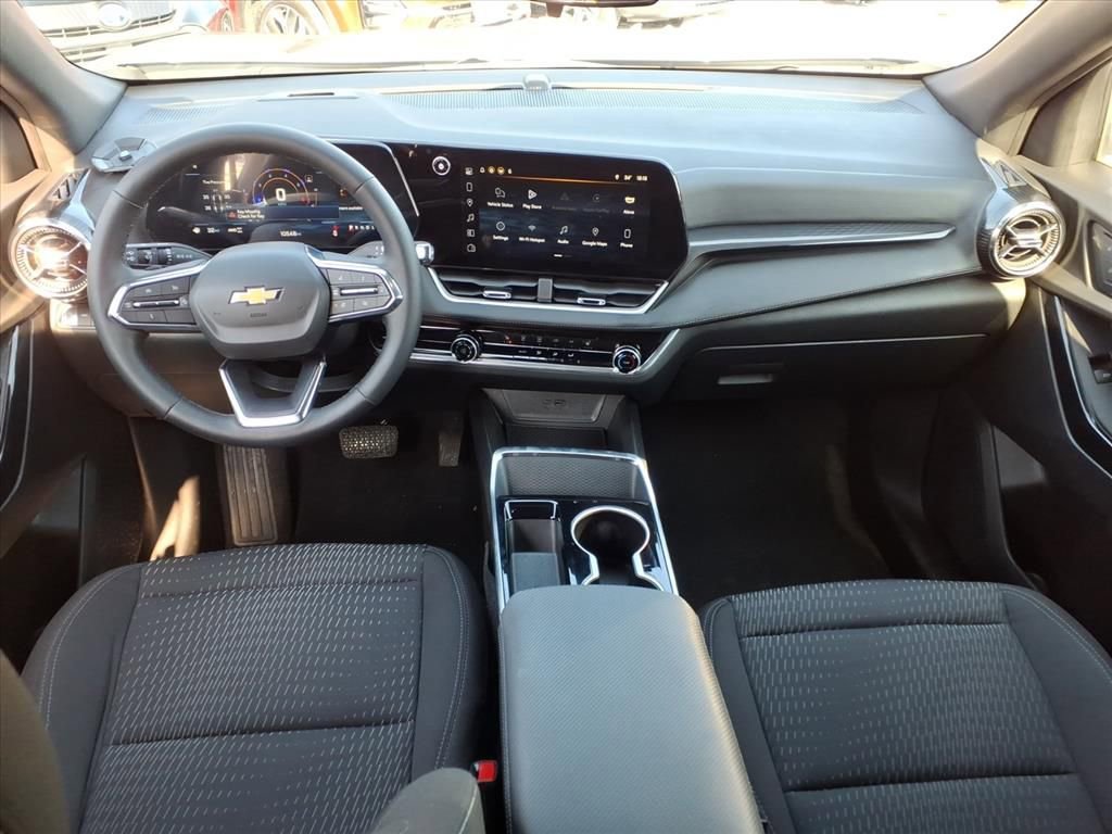 Used 2025 Chevrolet Equinox LT image 23