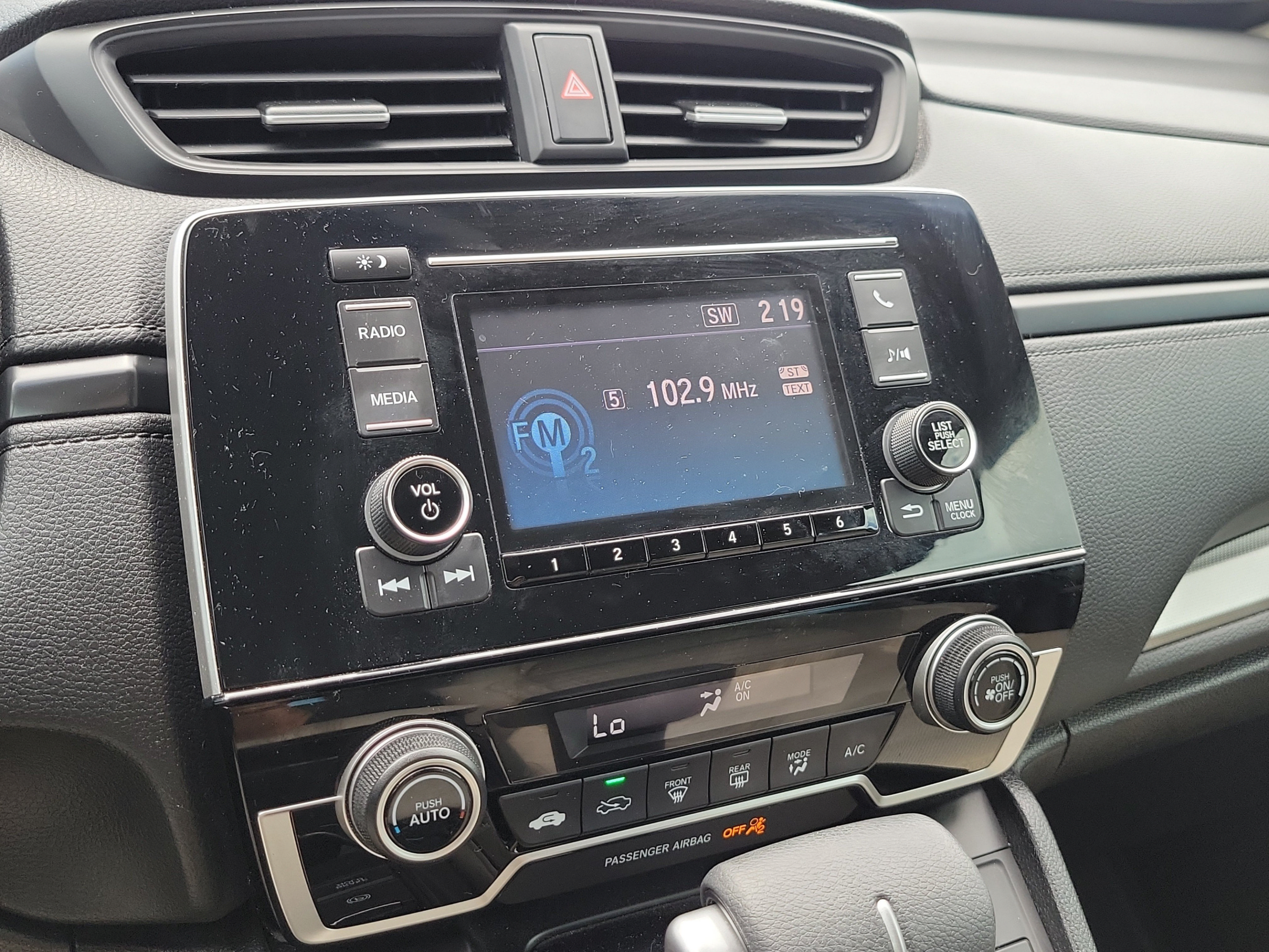 Certified 2019 Honda CR-V LX image 30