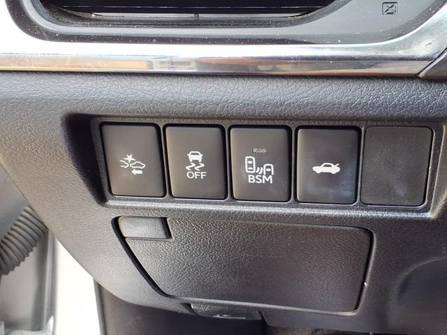 Used 2018 Toyota Avalon XLE Premium FWD image 12