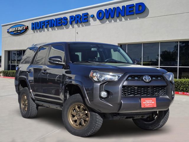 Used 2018 Toyota 4Runner SR5 Premium image 1