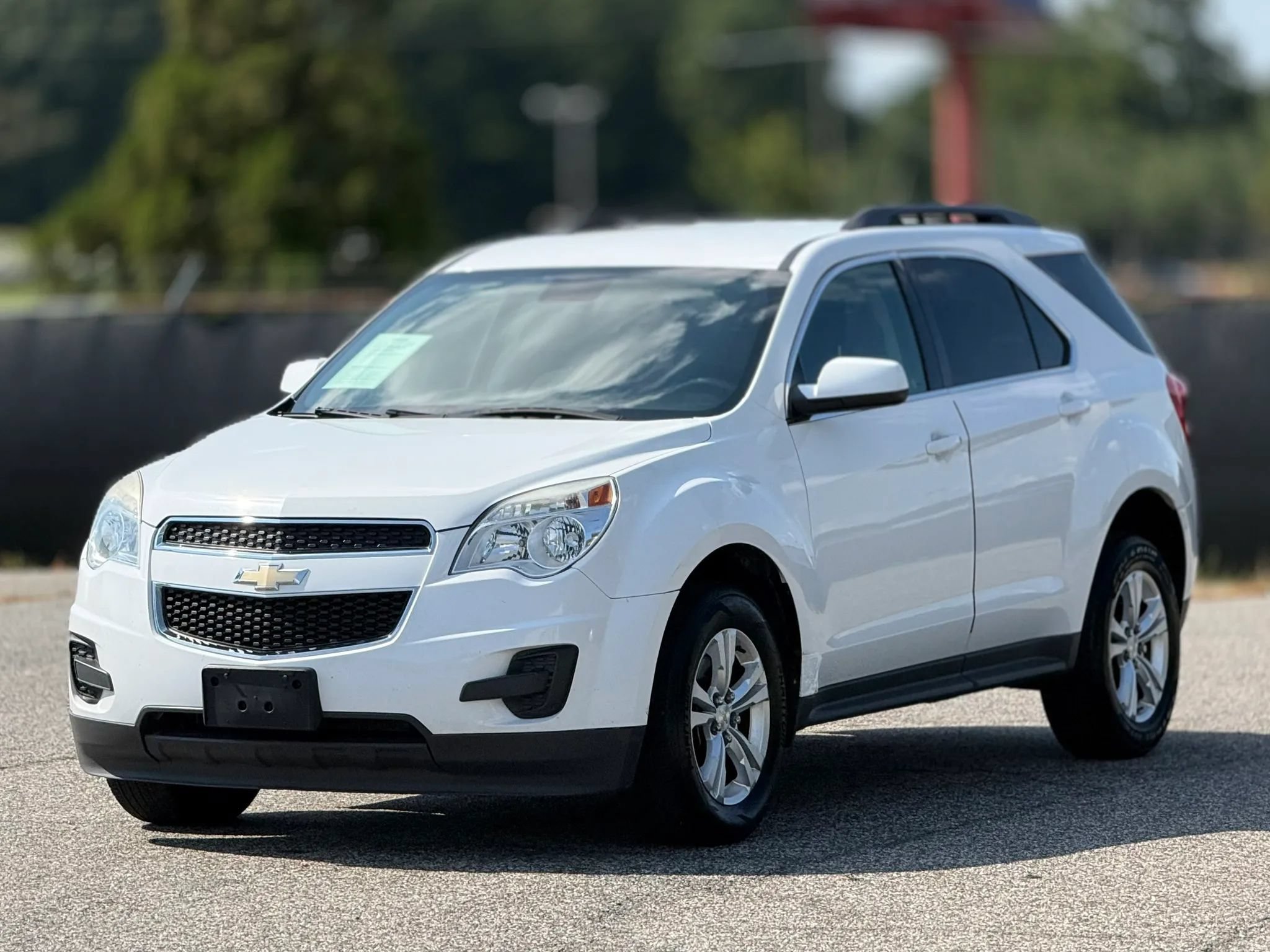 Used 2015 Chevrolet Equinox LT w/ Driver Convenience Package AWD/4WD image 6