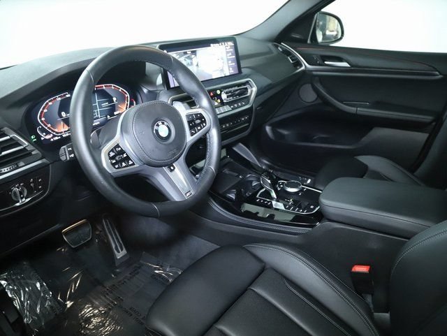 Used 2024 BMW X4 xDrive30i w/ Premium Package AWD/4WD image 21