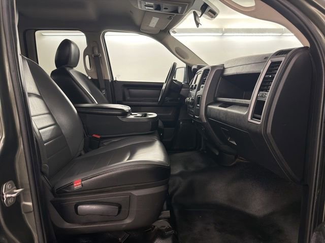 Used 2021 RAM 1500 Tradesman w/ Chrome Appearance Group image 11