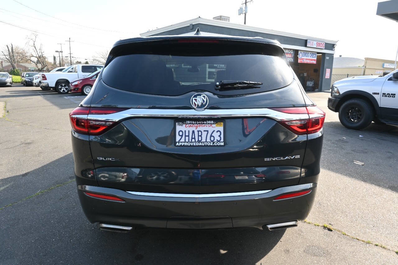 Used 2018 Buick Enclave Essence FWD image 6