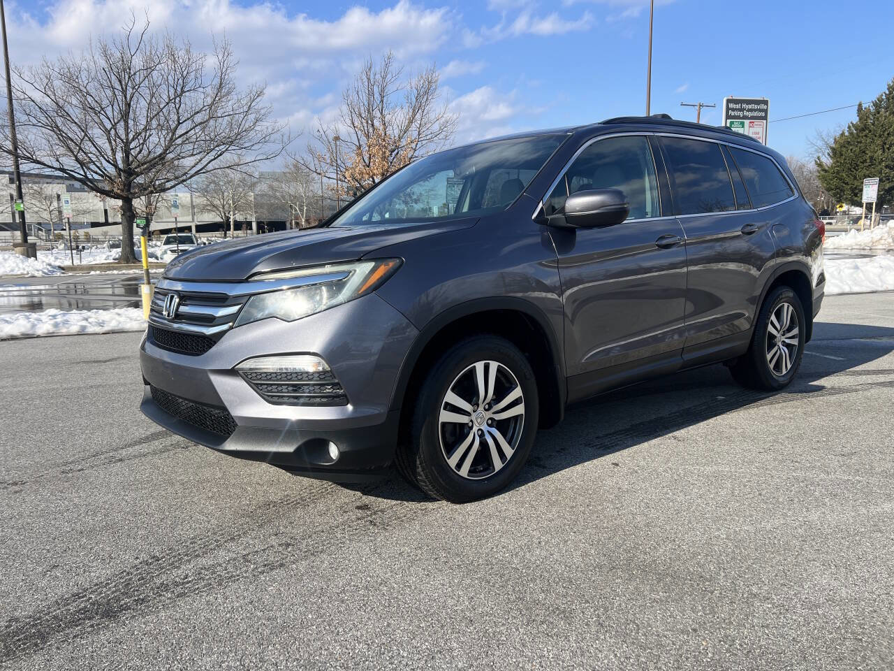 Used 2017 Honda Pilot EX-L image 2