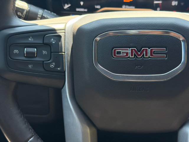 Used 2022 GMC Yukon XL SLT w/ SLT Premium Package RWD image 33