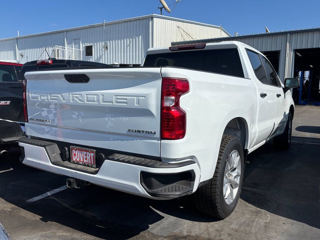 Certified 2024 Chevrolet Silverado 1500 Custom RWD image 4