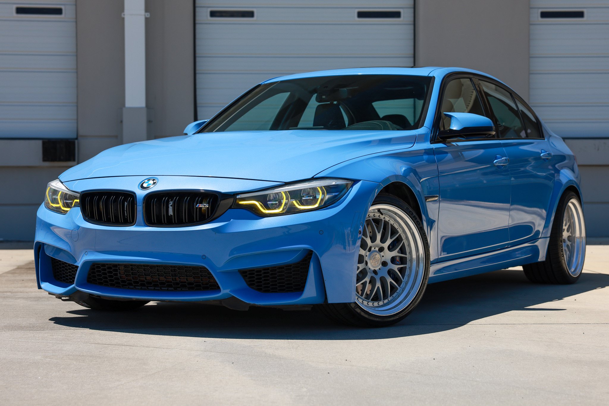 Used 2018 BMW M3 RWD image 1