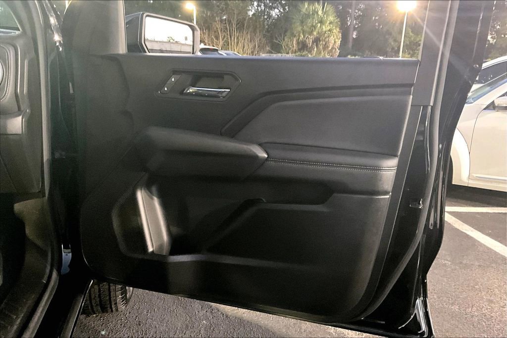 Used 2023 Chevrolet Colorado LT image 27