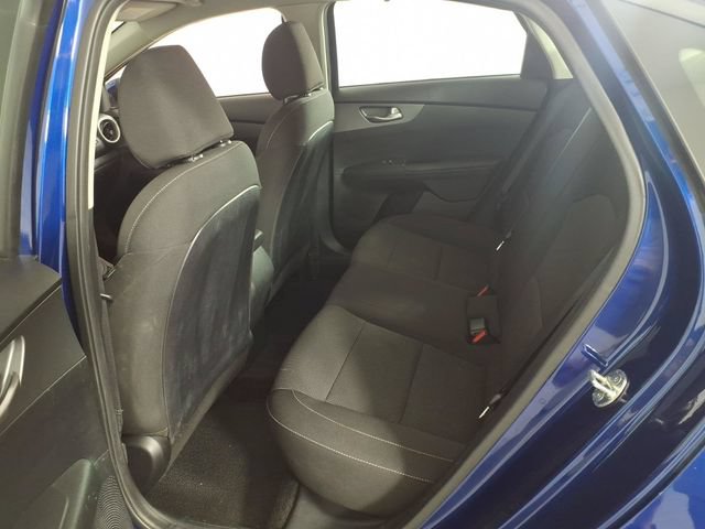 Used 2020 Kia Forte LXS FWD image 9