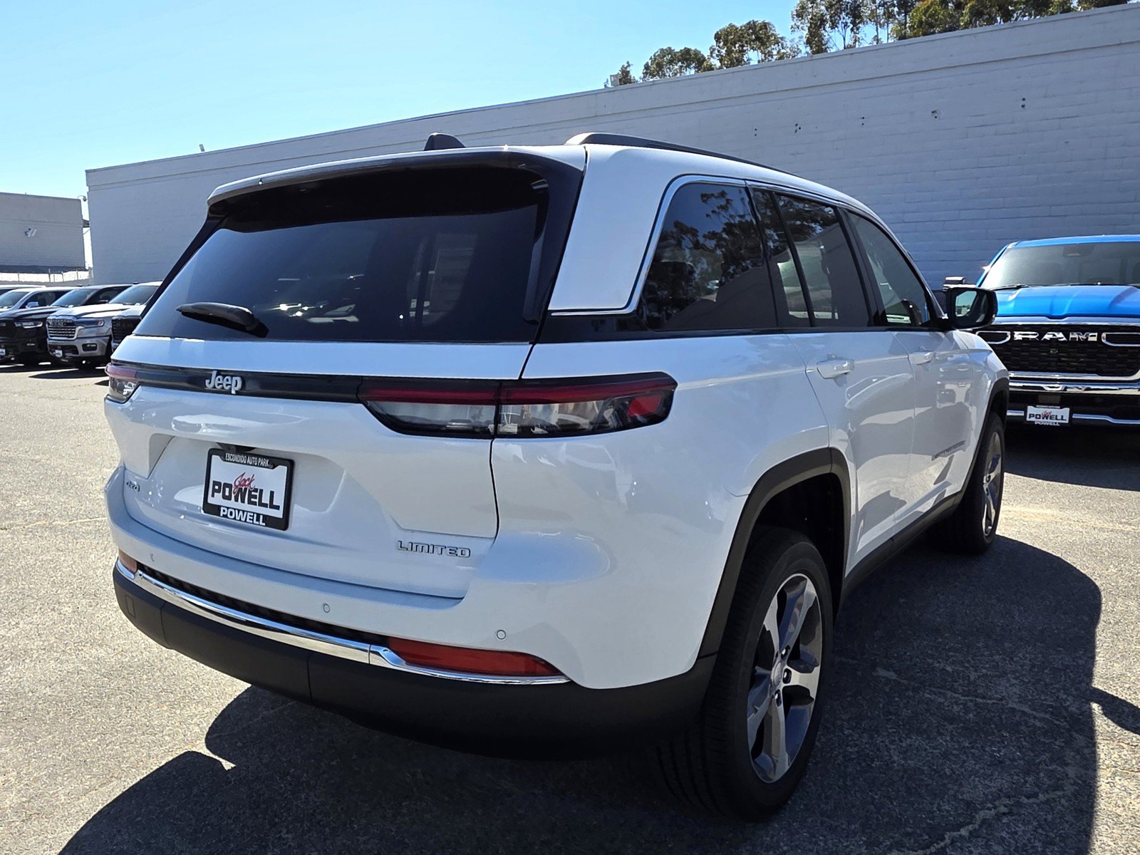 New 2025 Jeep Grand Cherokee Limited AWD/4WD image 5