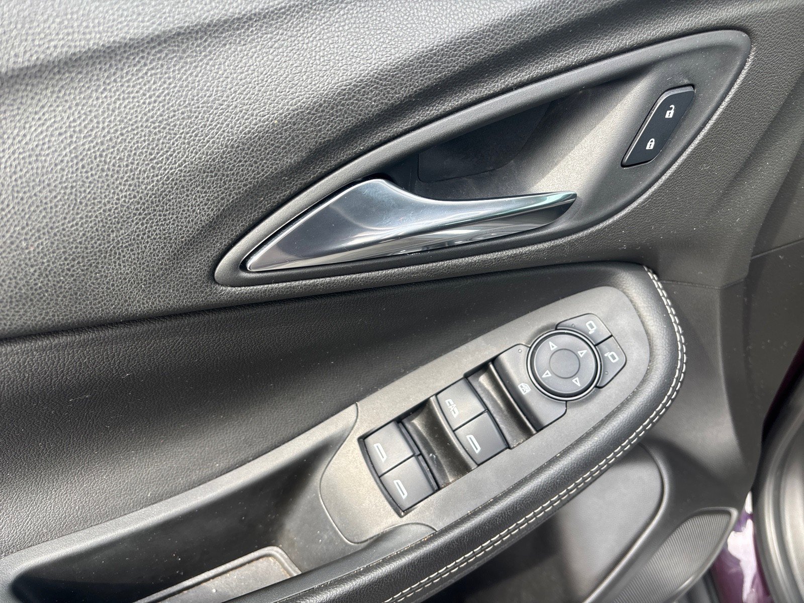 Used 2021 Buick Encore GX Preferred image 16