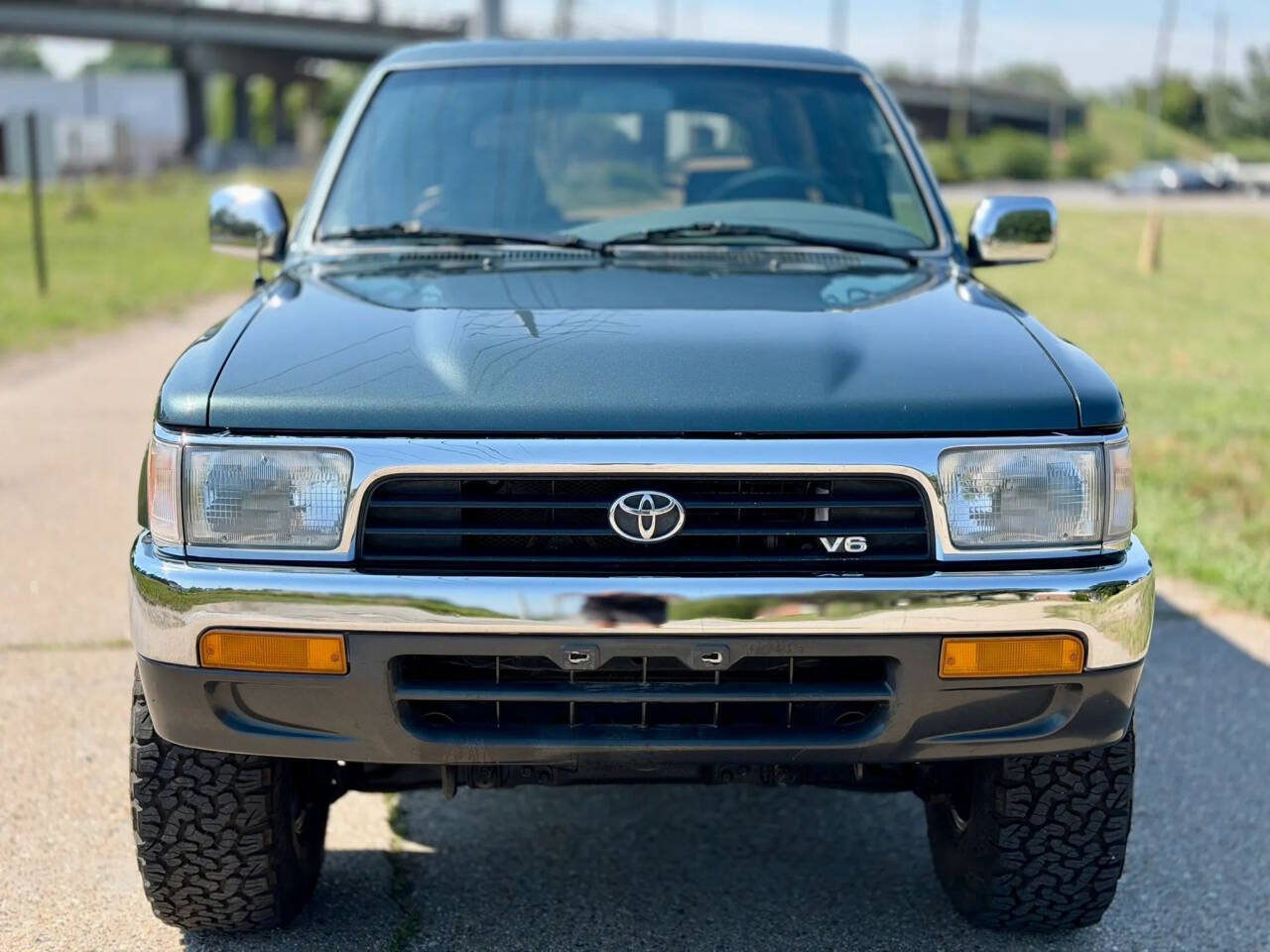 Used 1992 Toyota 4Runner SR5 AWD/4WD image 3