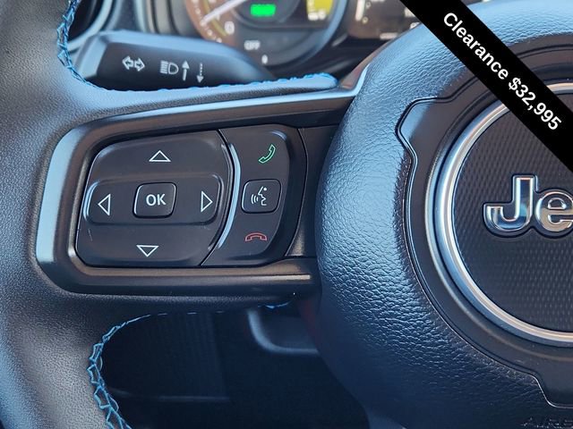 Used 2025 Jeep Wrangler Unlimited Rubicon 4xe AWD/4WD image 33