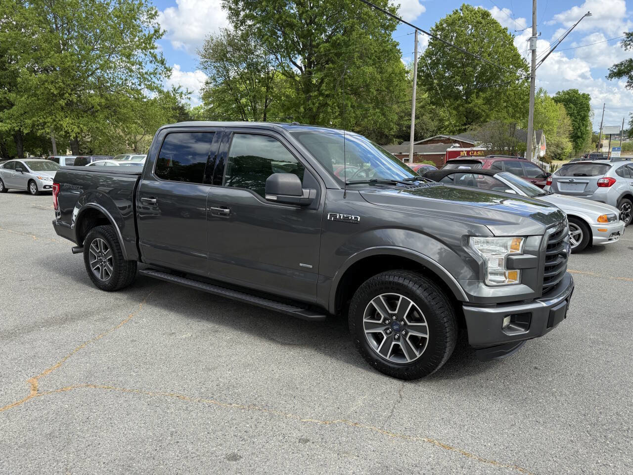 Used 2015 Ford F150 XLT w/ Equipment Group 302A Luxury RWD image 4