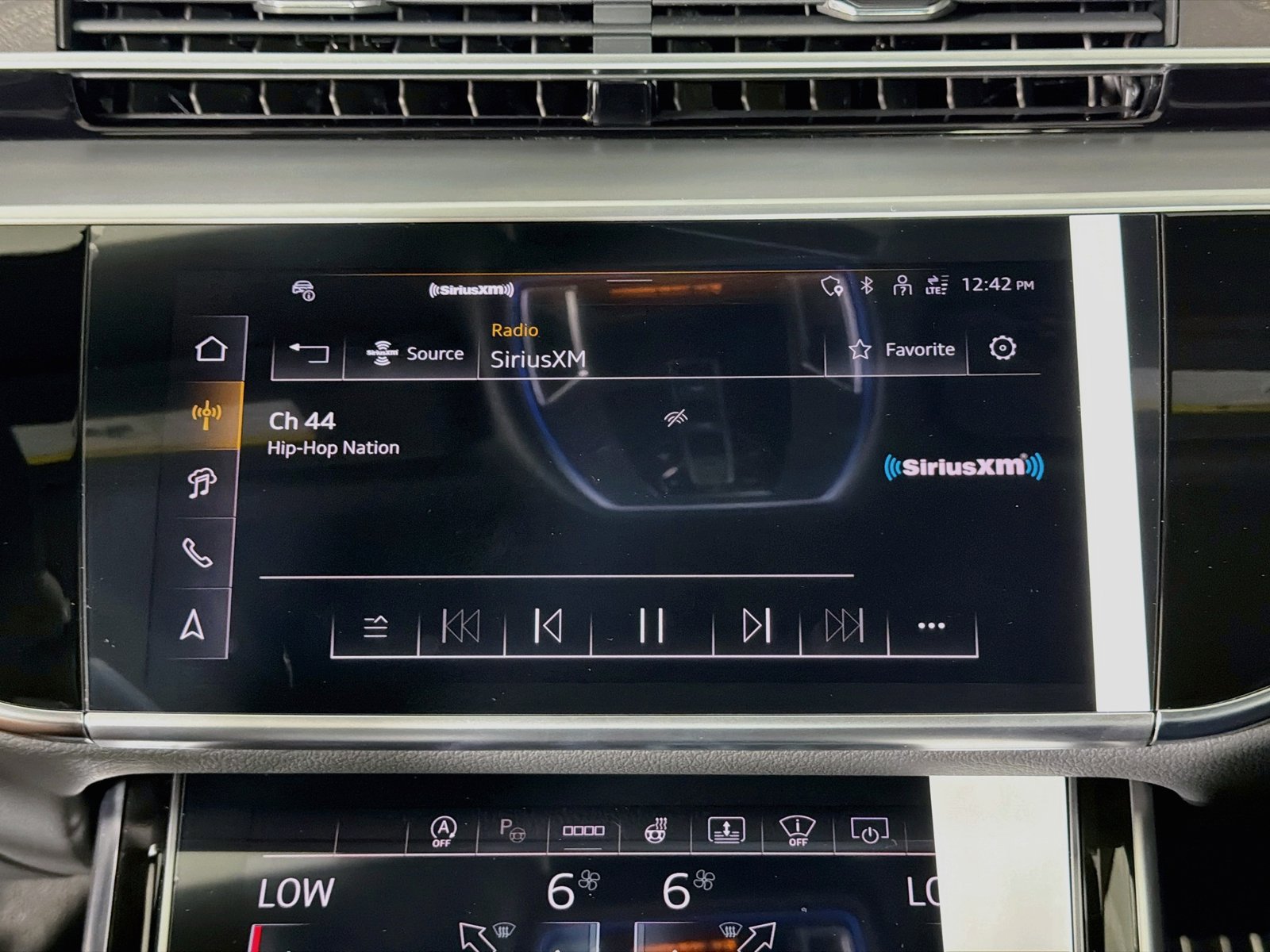 New 2026 Audi A8 L 3.0T AWD/4WD image 15