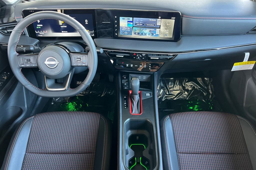 New 2025 Nissan Kicks SR w/ Illumination Package image 10