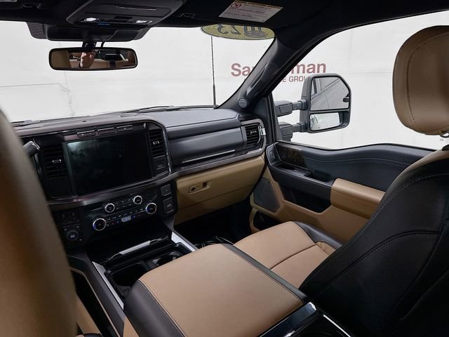 Used 2023 Ford F250 Lariat image 24