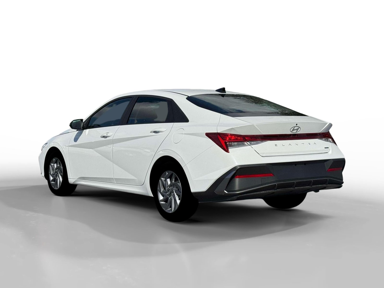 New 2026 Hyundai Elantra Hybrid FWD image 5