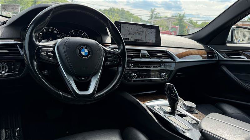 Used 2018 BMW 540i xDrive w/ Premium Package AWD/4WD image 27