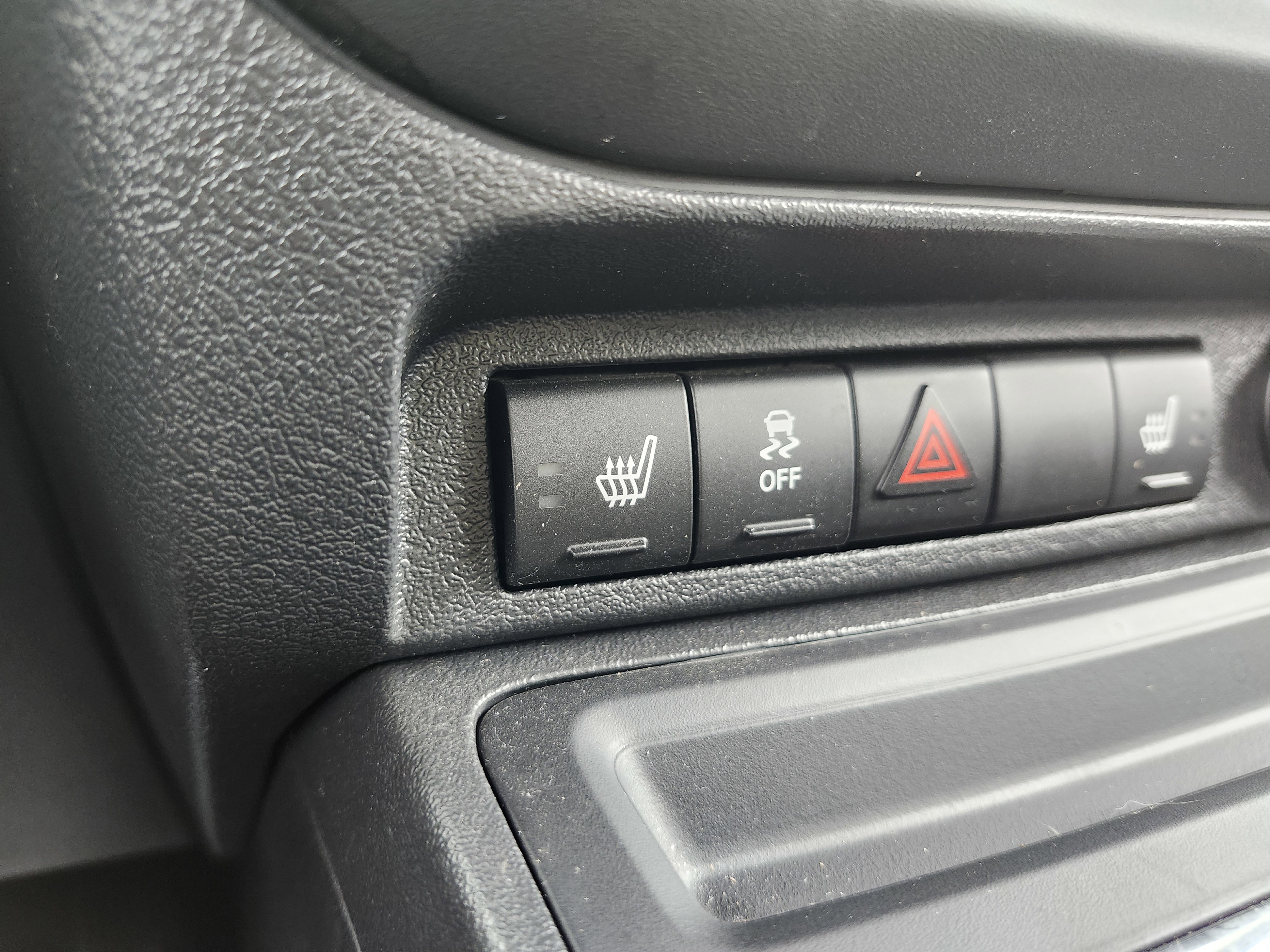 Used 2016 Jeep Patriot High Altitude image 4