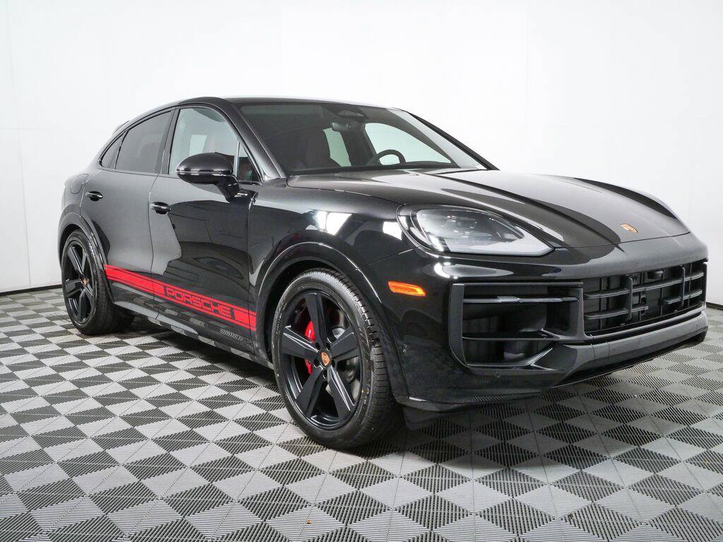 New 2026 Porsche Cayenne GTS AWD/4WD image 27