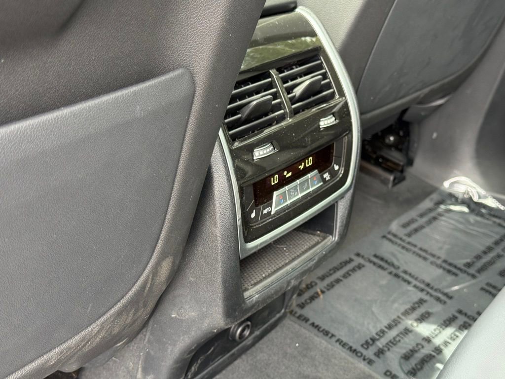Used 2023 BMW X5 xDrive45e w/ Climate Comfort Package AWD/4WD image 18